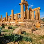 Апартаменти L'antico Borgo Агрідженто
