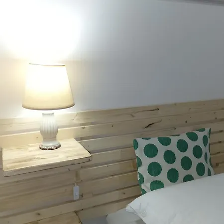 L'antico Borgo Apartment *